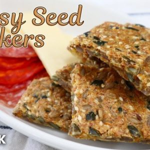 Keto Cheesy Seed Crackers // Super simple & crunchy!