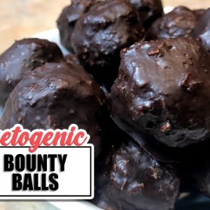 Bounty Balls || 🎄 12 Days of Keto Christmas 🎄